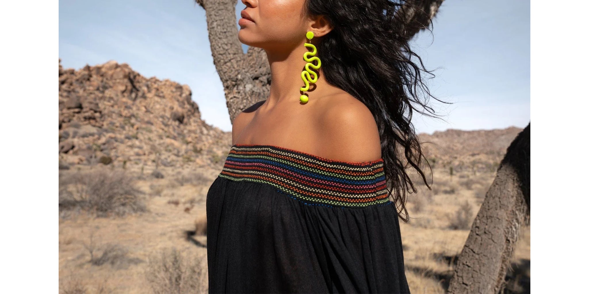 Tube Squiggles Earrings - Neon