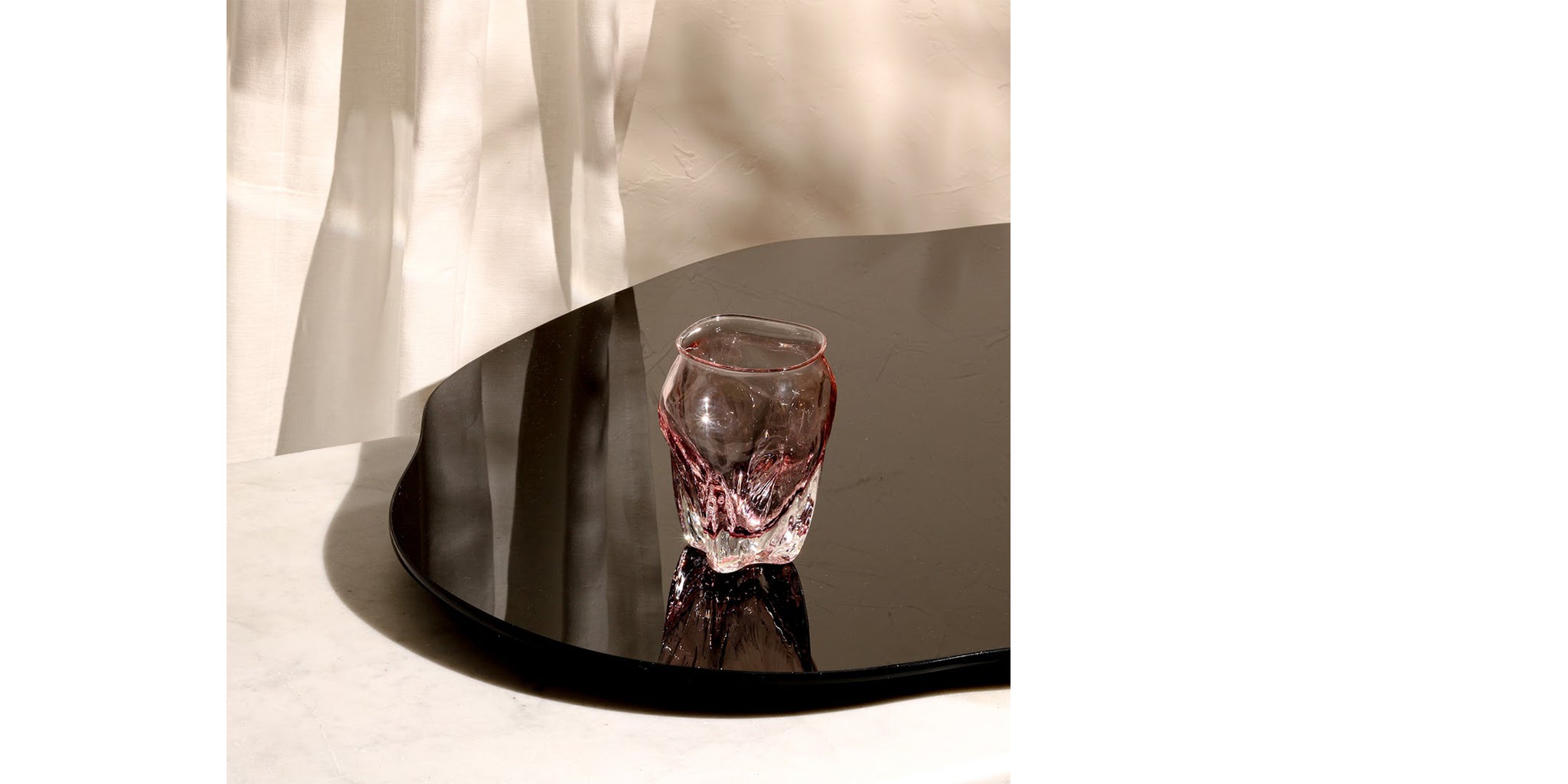 Quatrefoil Stemless Wine Glasses - pink