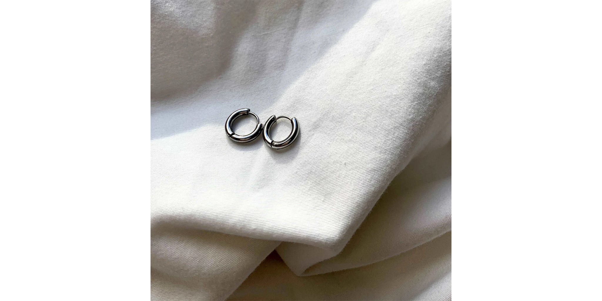 Cuban Huggies - Polished Silver