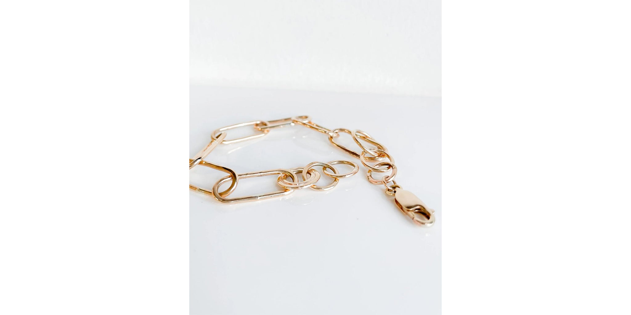 Pandeia Bracelet - gold