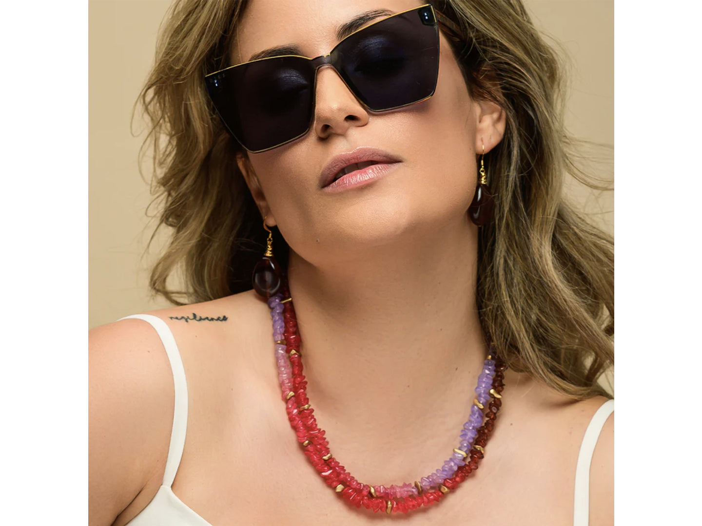 Addie Necklace - hibiscus