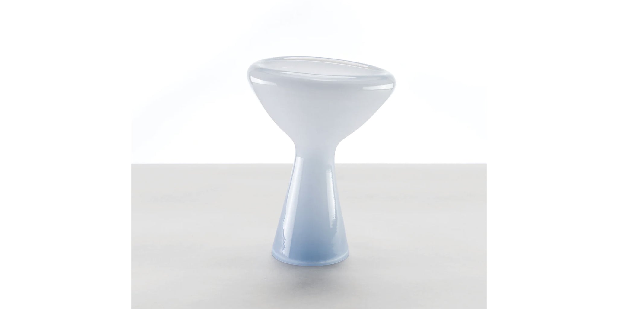 Phantom Dish - soft blue