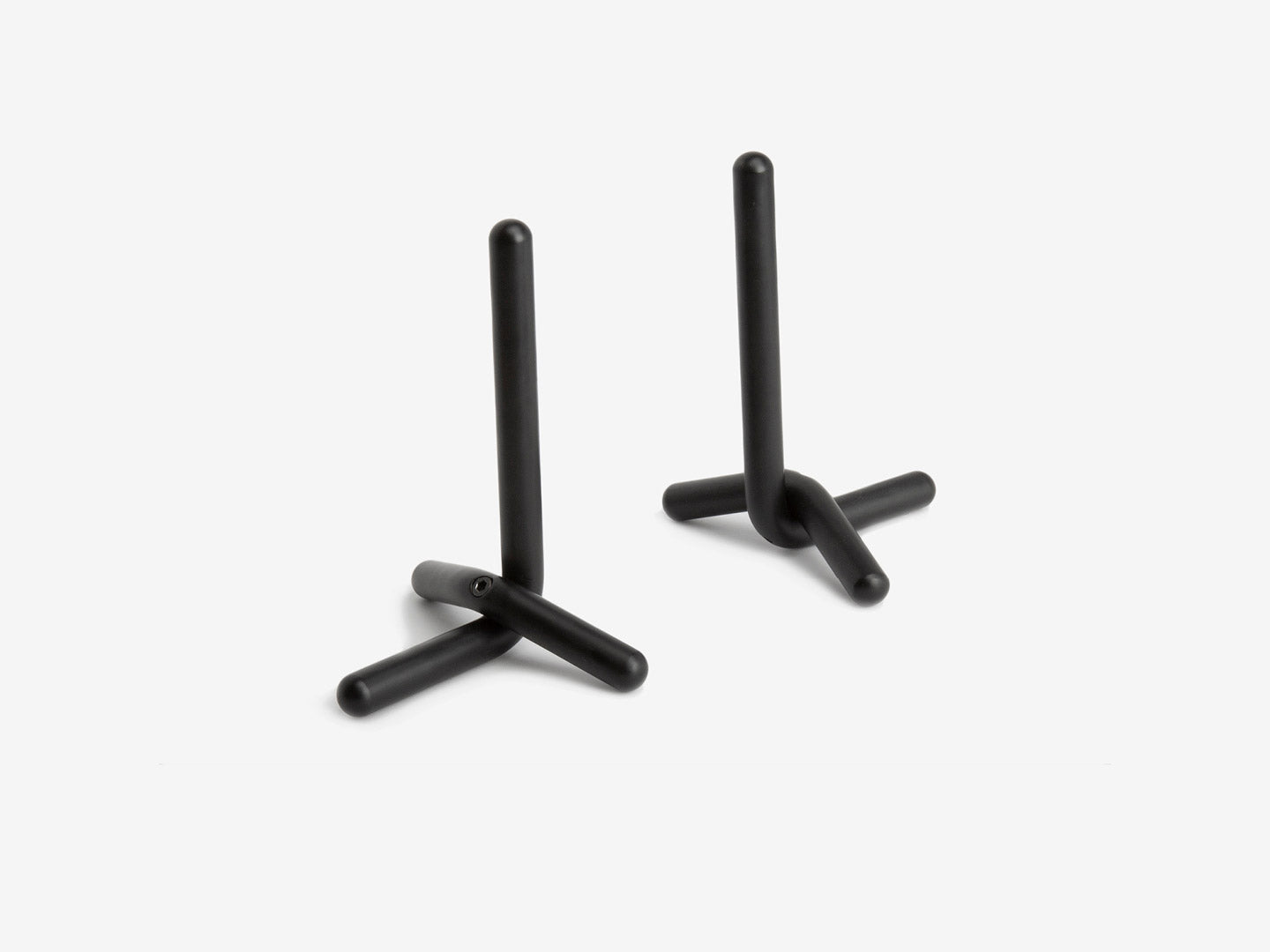 Cal Book Ends – carbon black