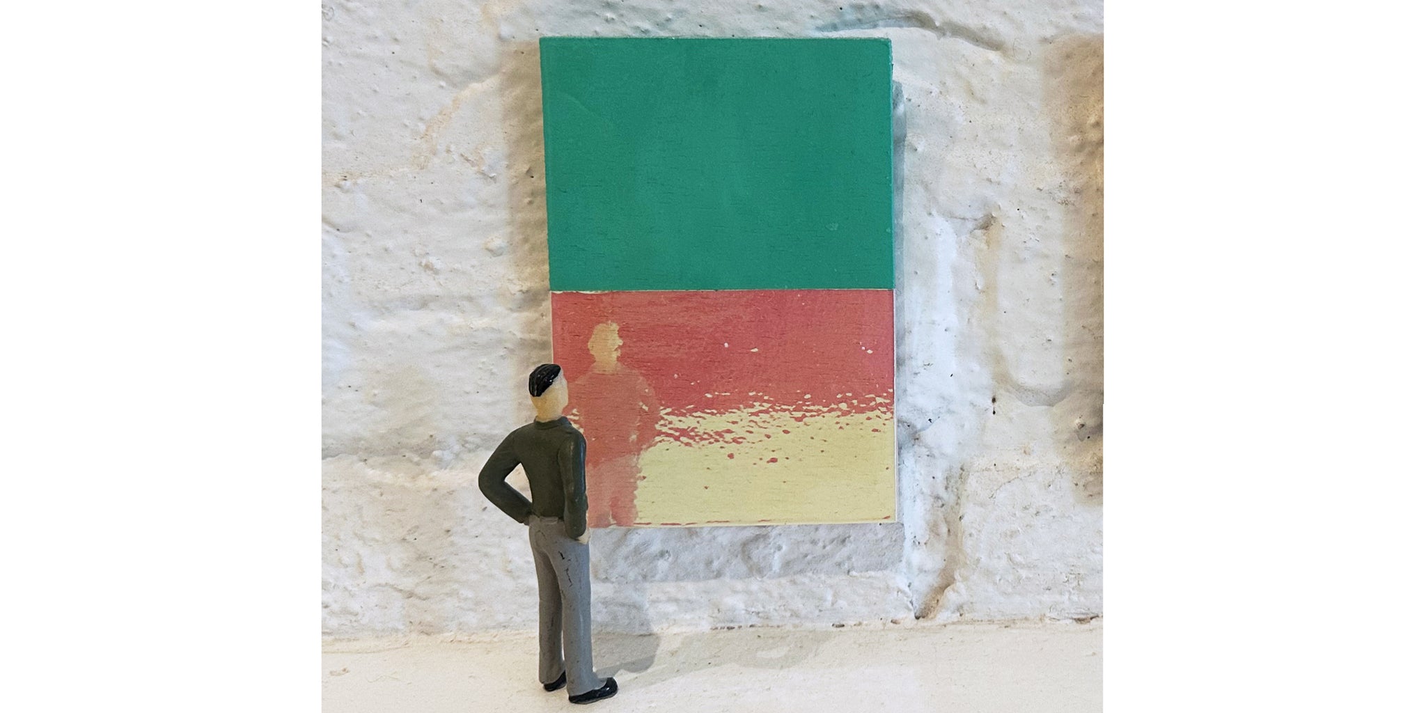 SMALL IRIDESCENT + GREEN