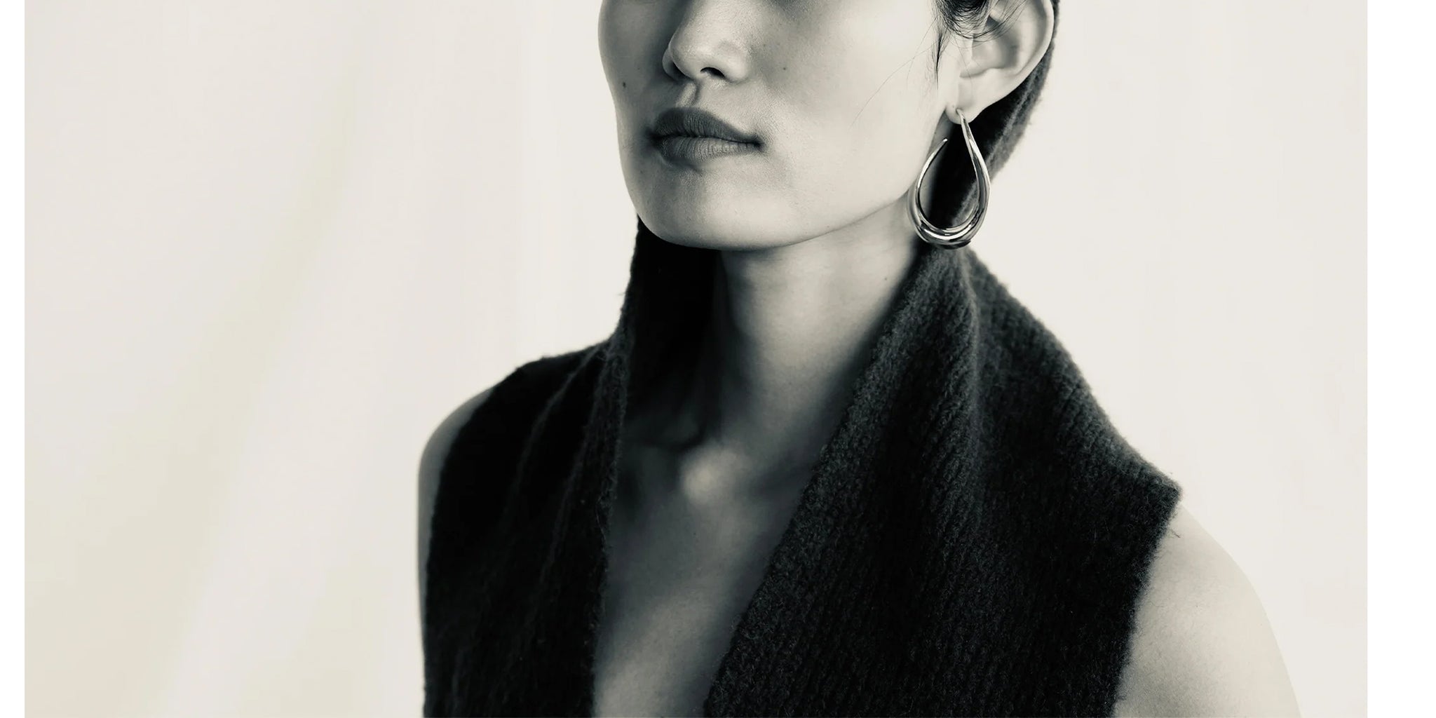 Hesse Hoop Earrings - Silver