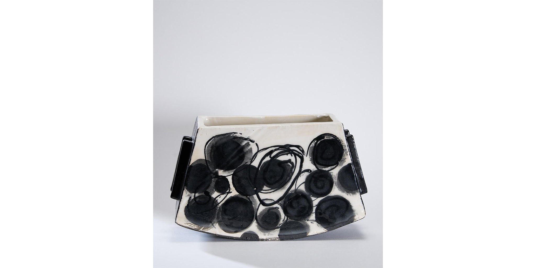 Twirl Vase: Two