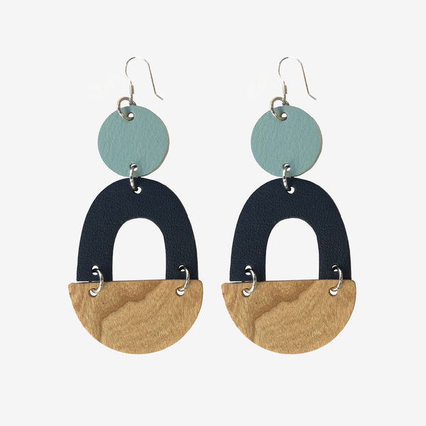 Mantra earrings – blue/navy